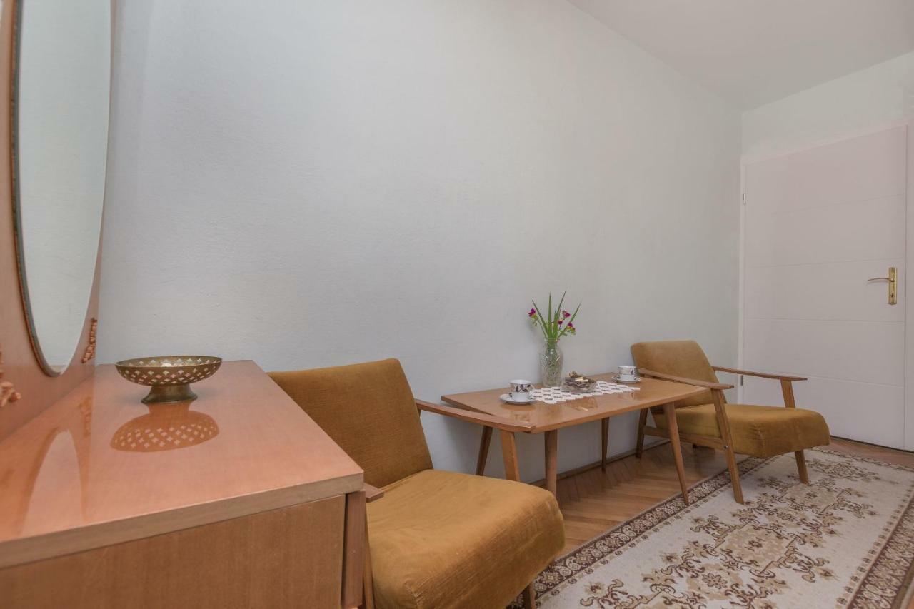 Apartment Nansy โอมิช ภายนอก รูปภาพ